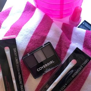 Cover girl eyeshadow kit